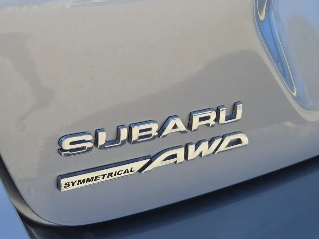 Subaru Crosstrek photo 9