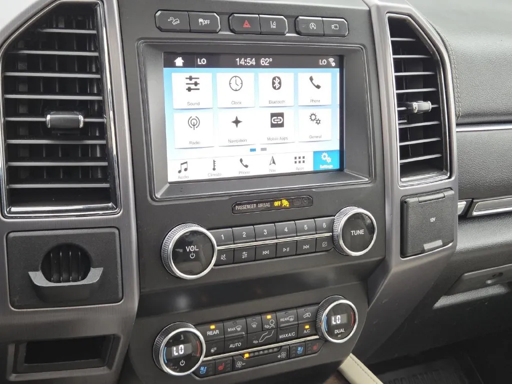 Ford Expedition photo 32