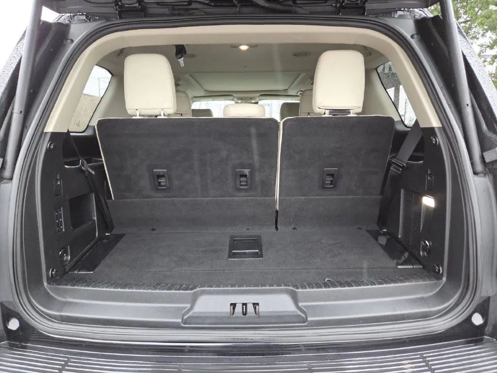 Ford Expedition photo 22