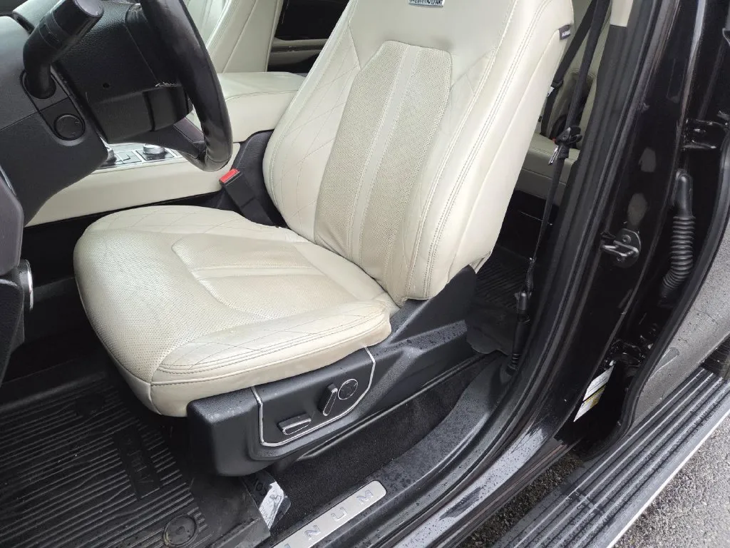 Ford Expedition photo 27