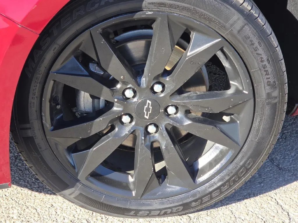 Chevrolet Malibu photo 9