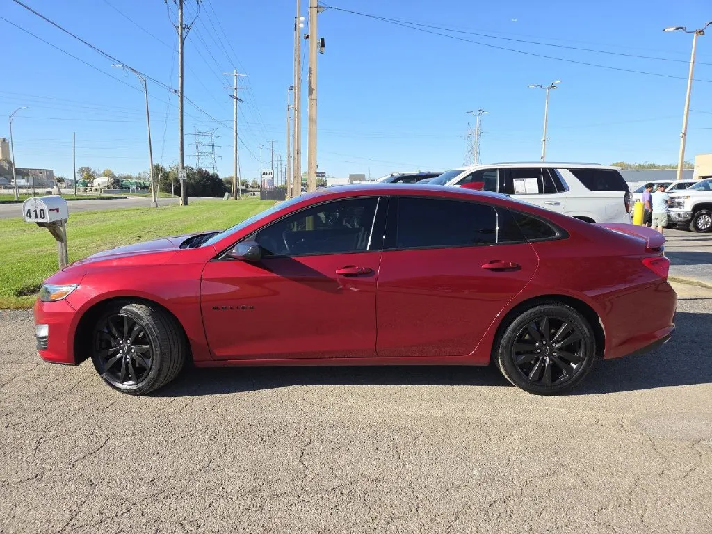 Chevrolet Malibu photo 11