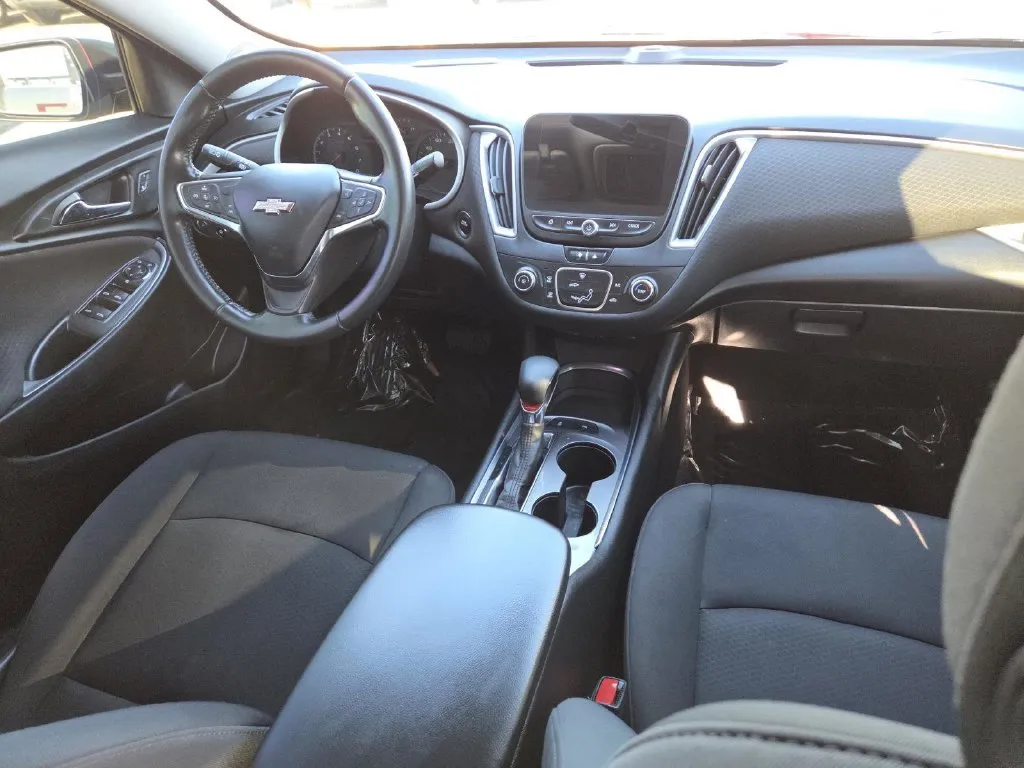 Chevrolet Malibu photo 19