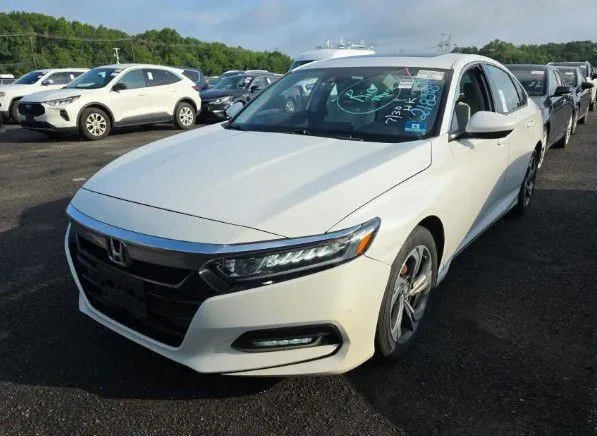 White 2018 Honda Accord EX for sale in Columbus, OH