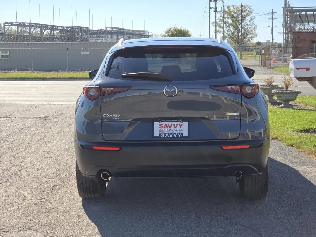 Mazda CX-30 photo 15