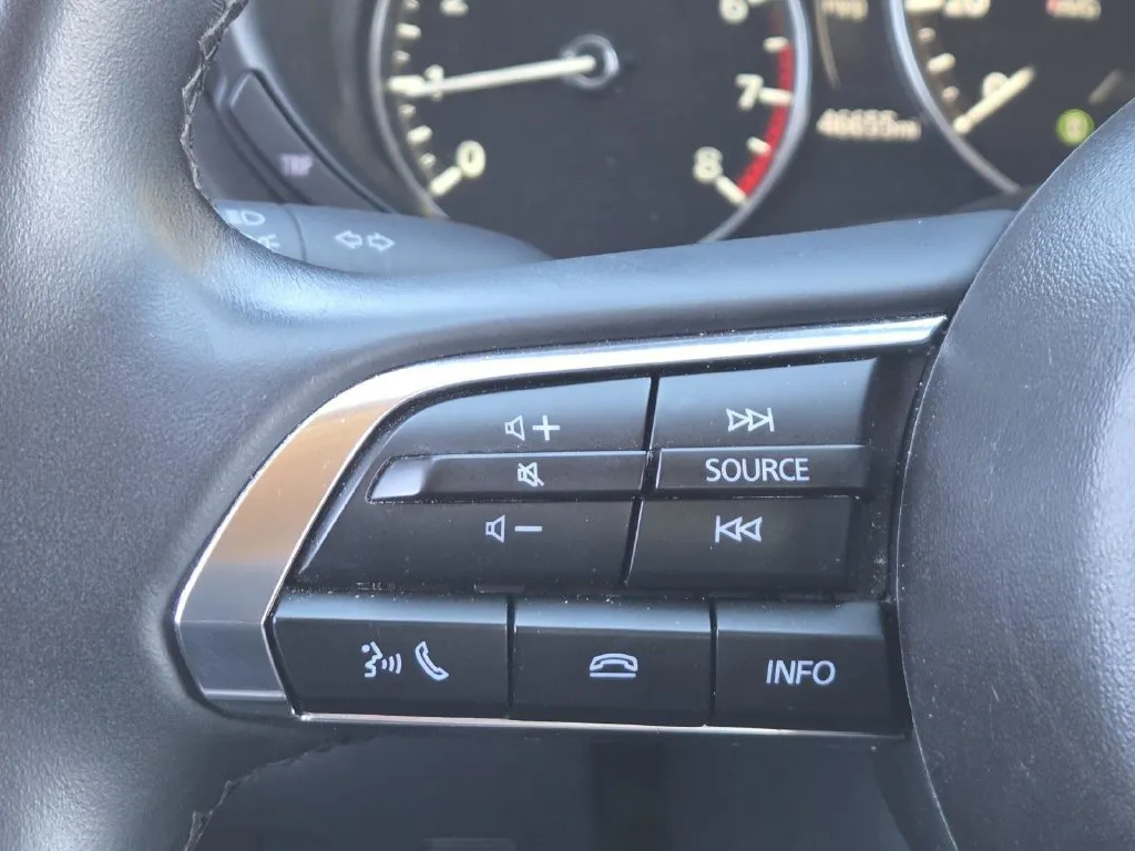 Mazda CX-30 photo 30