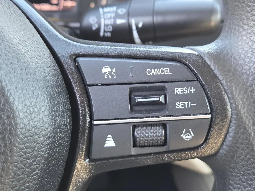 Honda Accord photo 9