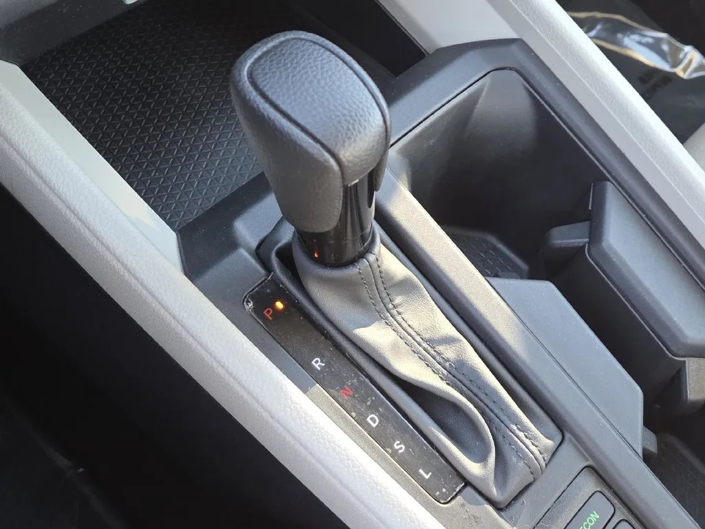 Honda Accord photo 28