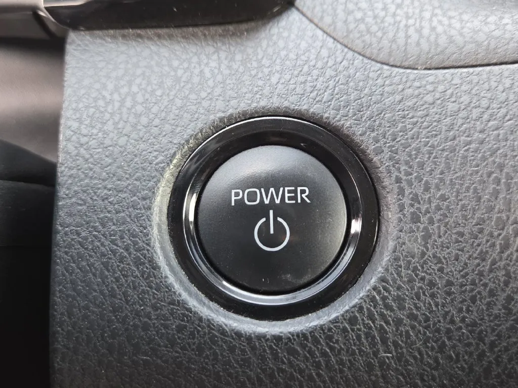 Toyota Camry photo 32
