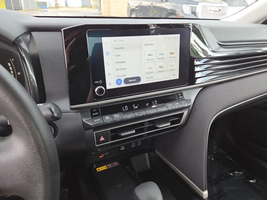 Toyota Camry photo 26