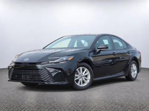Black 2025 Toyota Camry LE for sale in Columbus, OH