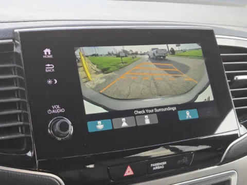 More photos of 2023 Honda Passport EX-L at SAVVY AUTO SALES LLC, OH