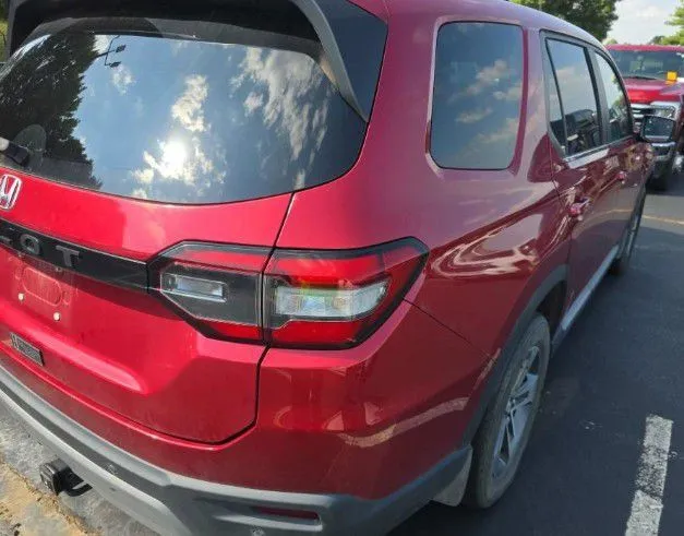 Honda Pilot photo 3