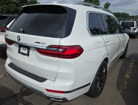 Another view of 2020 BMW X7 xDrive40i for sale in Columbus, OH at SAVVY AUTO SALES LLC