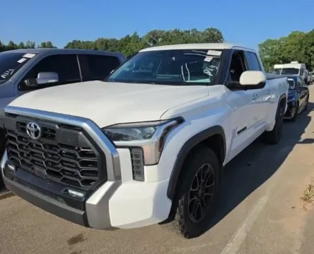 White 2022 Toyota Tundra Limited for sale in Columbus, OH