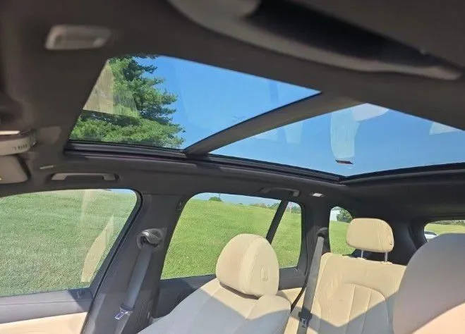 BMW X5 photo 2