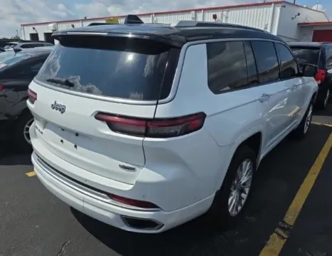Another view of 2021 Jeep Grand Cherokee L Summit for sale in Columbus, OH at SAVVY AUTO SALES LLC