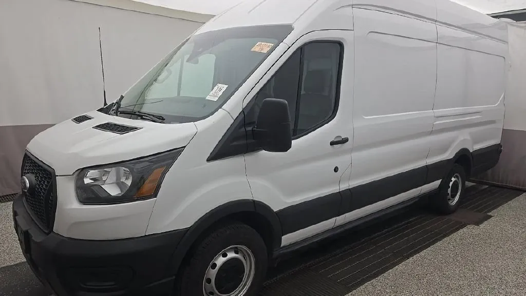 White 2024 Ford Transit-250 for sale in Columbus, OH