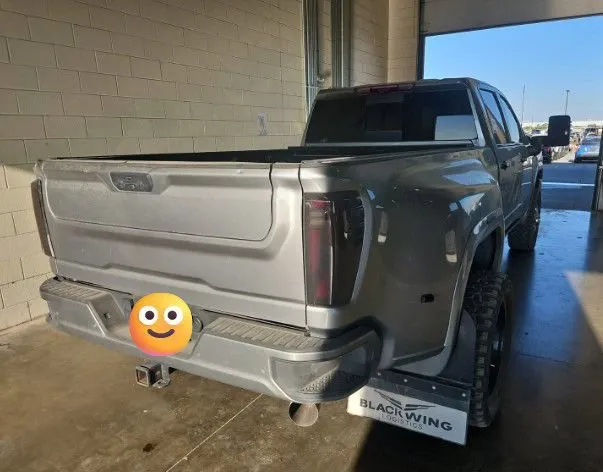GMC Sierra photo 4