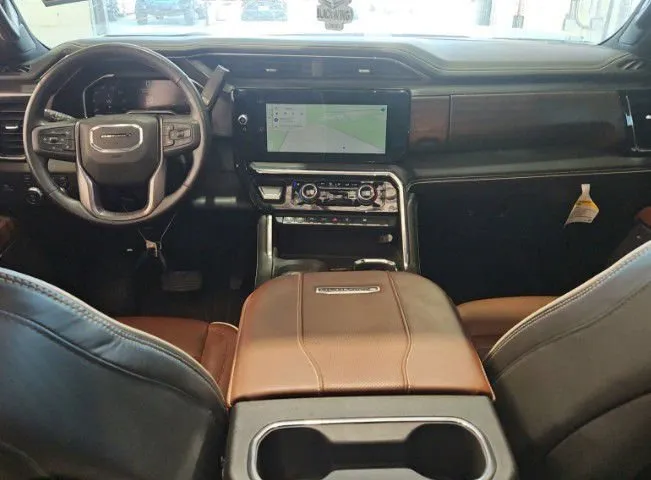 GMC Sierra photo 3