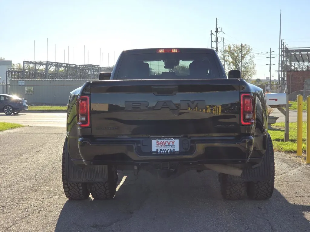 Ram 3500 photo 13