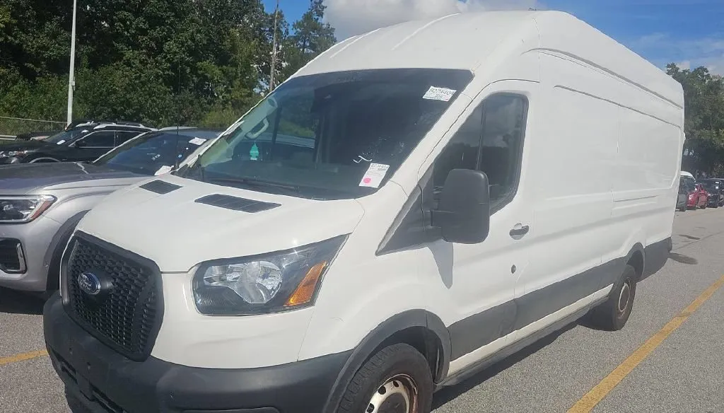 White 2024 Ford Transit-250 for sale in Columbus, OH