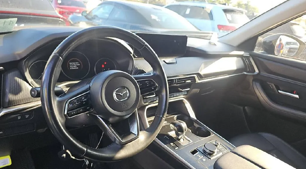Mazda CX-90 photo 2