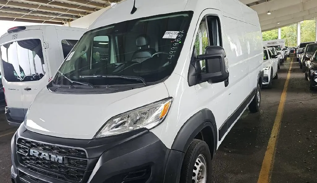 White 2025 Ram ProMaster 2500 High Roof for sale in Columbus, OH