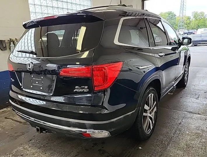 Honda Pilot photo 3