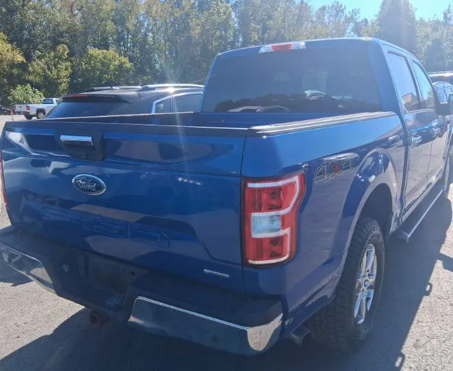 Ford F-150 photo 3