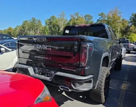 Another view of 2022 GMC Sierra 1500 Denali Ultimate for sale in Columbus, OH at SAVVY AUTO SALES LLC