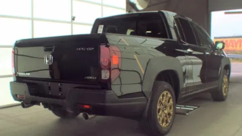 Another view of 2023 Honda Ridgeline RTL-E for sale in Columbus, OH at SAVVY AUTO SALES LLC