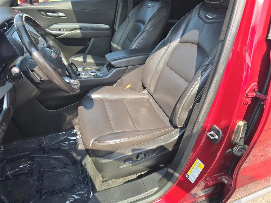 2019 Cadillac XT4 Premium Luxury photo 5