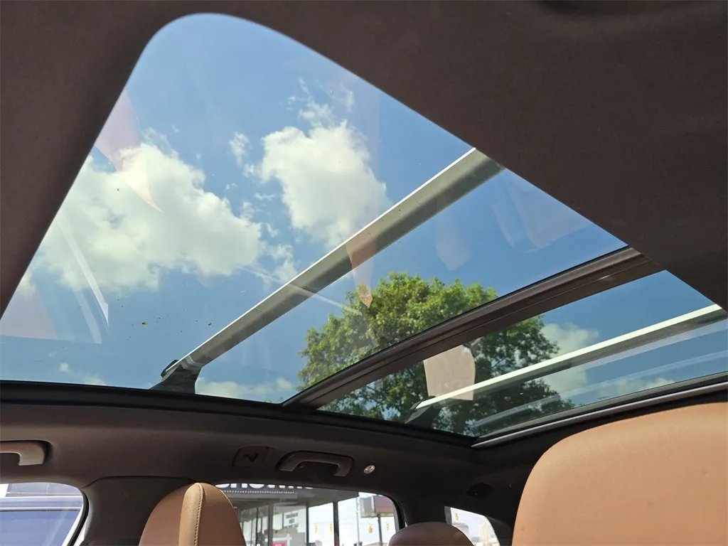2022 Audi Q7 45 Premium Plus photo 11
