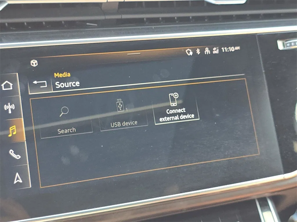 2022 Audi Q7 45 Premium Plus photo 23