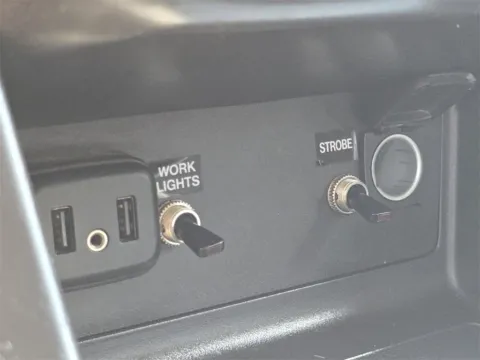 More photos of 2021 Chevrolet Colorado LT at SAVVY AUTO SALES LLC, OH