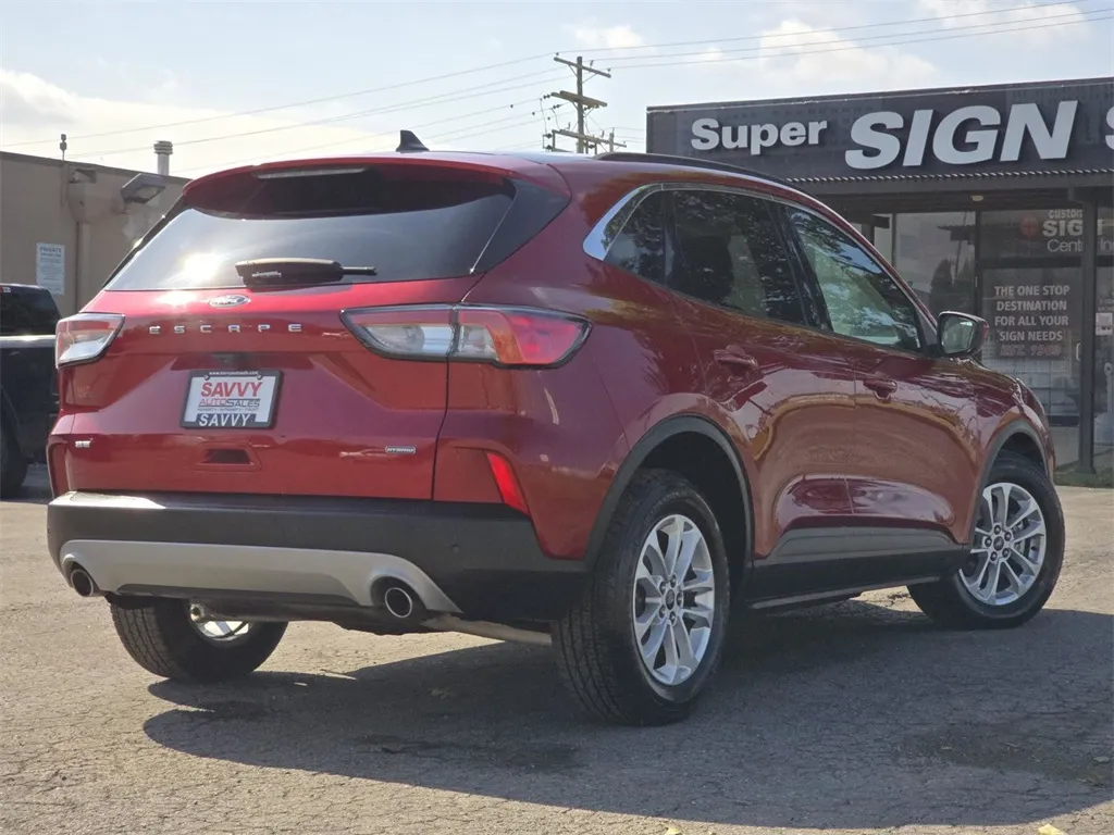 2021 Ford Escape SE Hybrid photo 22