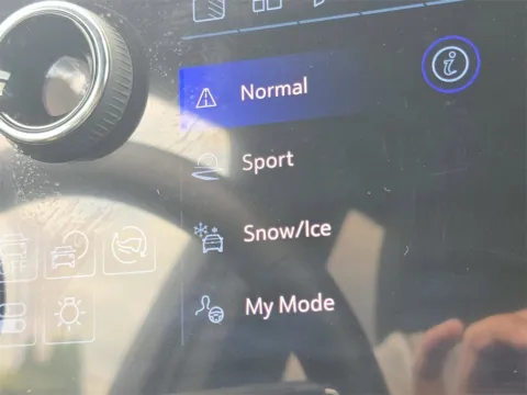 More photos of 2024 Chevrolet Equinox EV RS at SAVVY AUTO SALES LLC, OH
