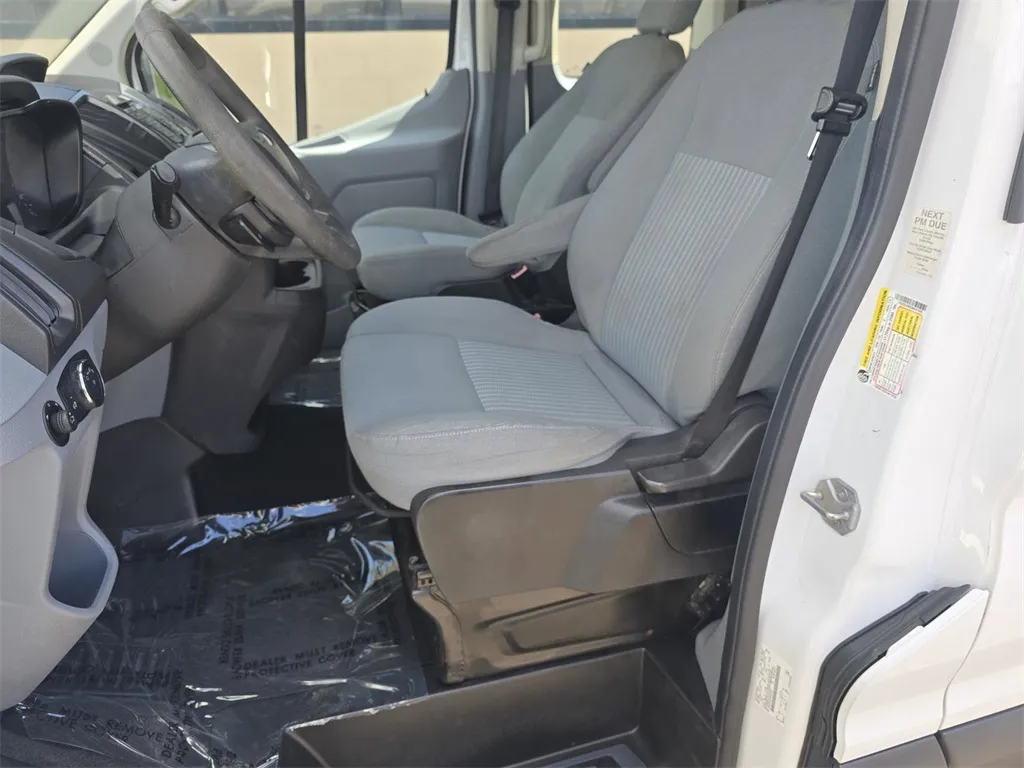 2016 Ford Transit Van photo 9
