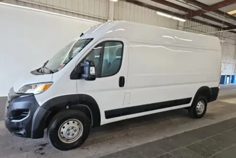 White 2023 Ram ProMaster 2500 High Roof for sale in Columbus, OH