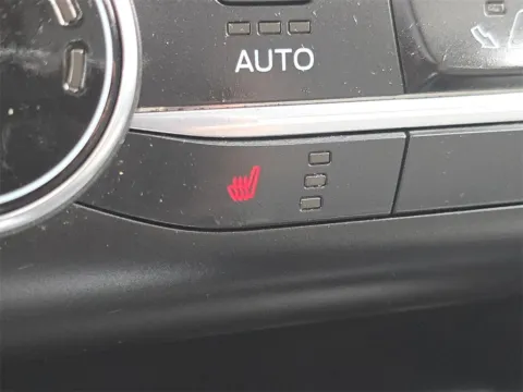 More photos of 2020 Ford Escape SE at SAVVY AUTO SALES LLC, OH