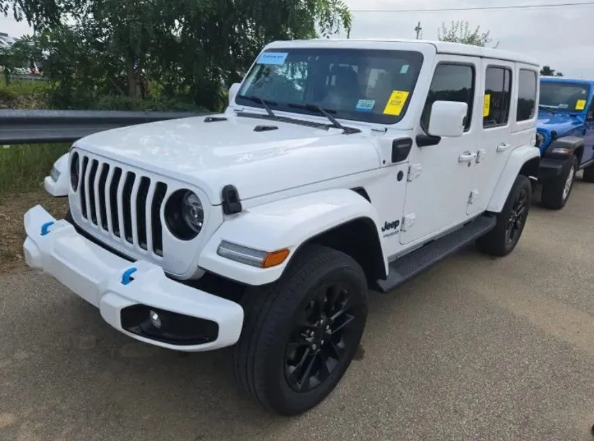 White 2021 Jeep Wrangler Unlimited Sahara High Altitude 4xe for sale in Columbus, OH