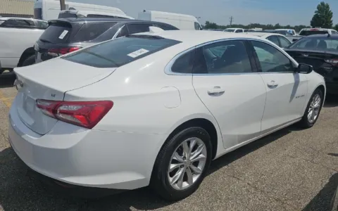 Photos of 2020 Chevrolet Malibu LT for sale in Columbus, OH at SAVVY AUTO SALES LLC