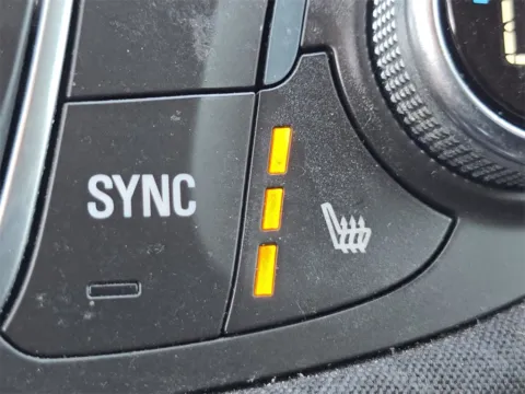 More photos of 2020 Chevrolet Malibu LT at SAVVY AUTO SALES LLC, OH