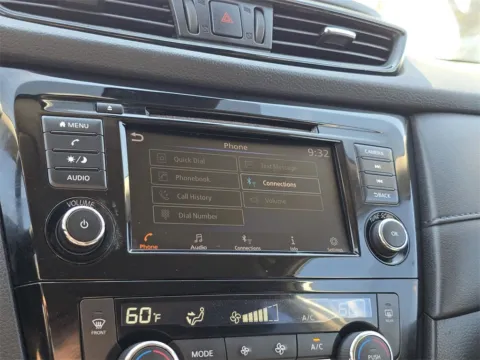More photos of 2019 Nissan Rogue SV at SAVVY AUTO SALES LLC, OH
