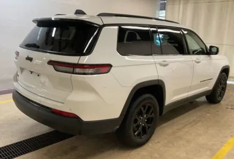 Another view of 2024 Jeep Grand Cherokee L Altitude for sale in Columbus, OH at SAVVY AUTO SALES LLC