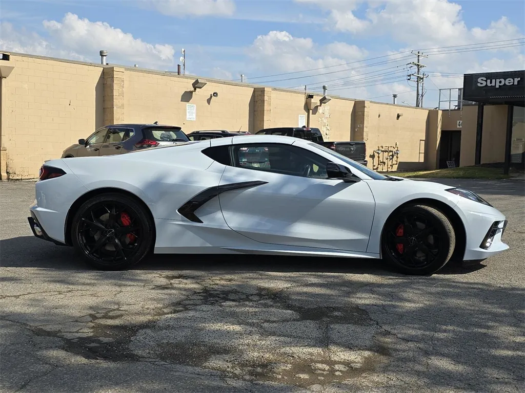 2020 Chevrolet Corvette Stingray photo 6