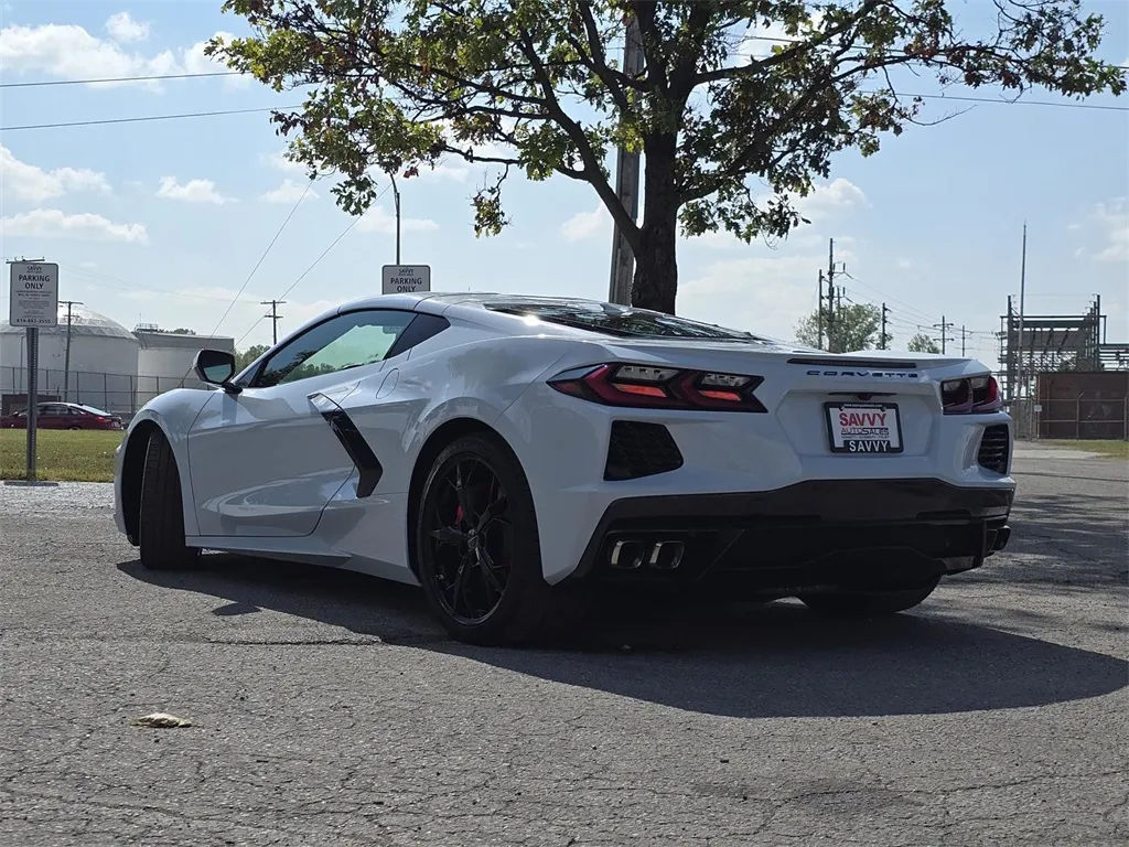 2020 Chevrolet Corvette Stingray photo 7