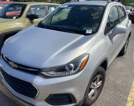 Silver 2017 Chevrolet Trax LT for sale in Columbus, OH