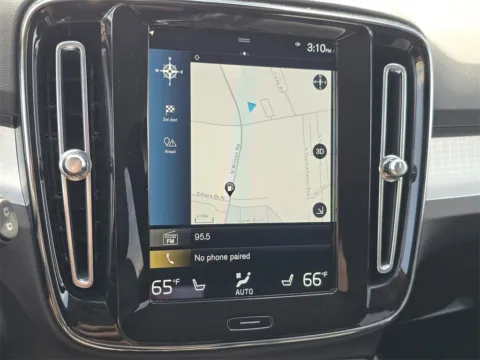 Another view of 2022 Volvo XC40 Momentum for sale in Columbus, OH at SAVVY AUTO SALES LLC